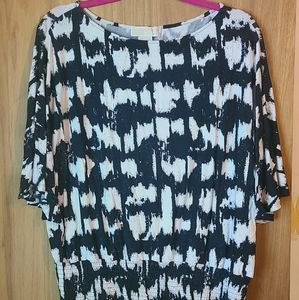 MICHAEL KORS Dolman Style Top